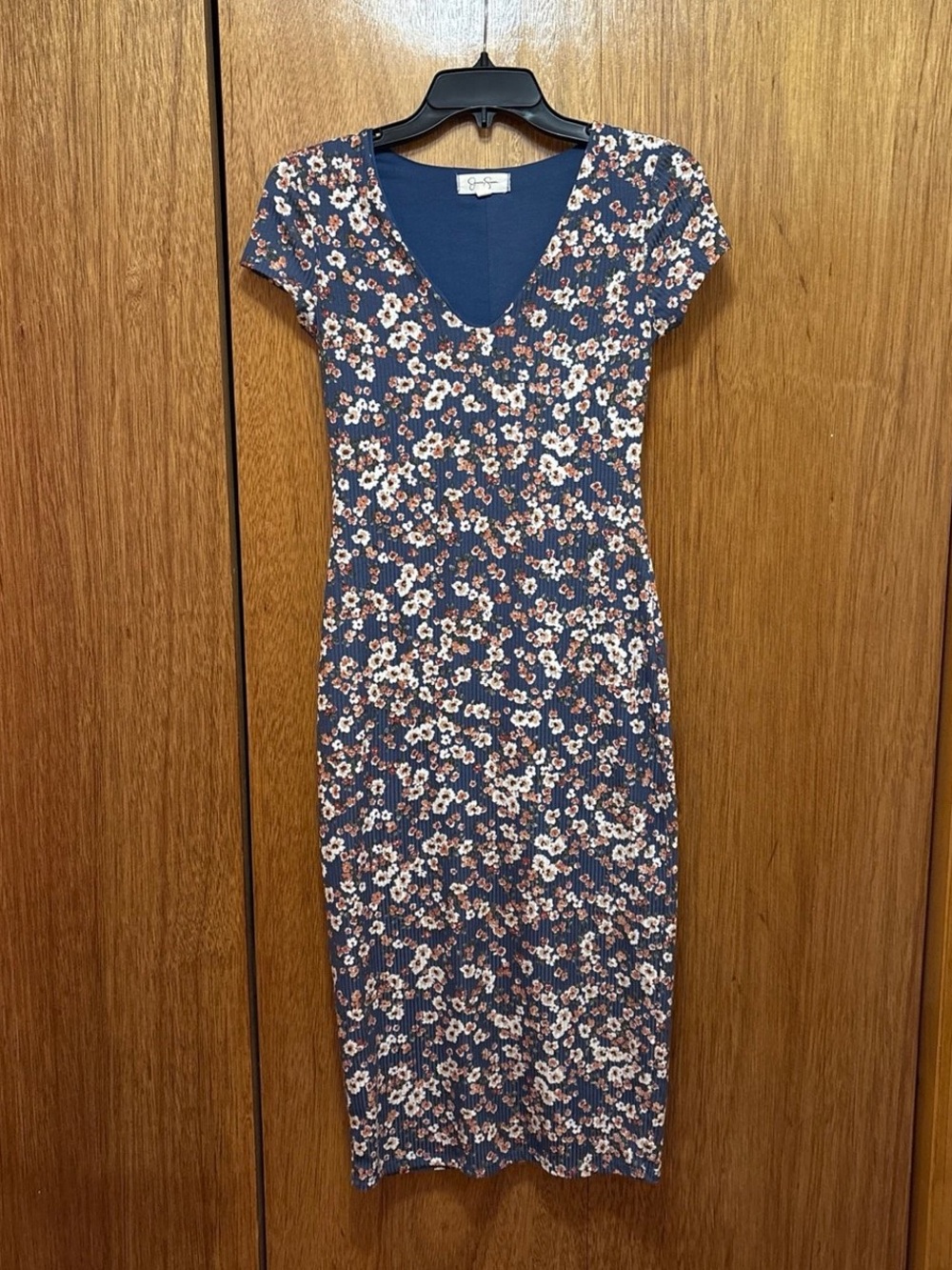 Jessica Simpson Blue Floral V-Neck Midi Dress